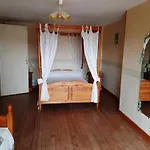 Feriehus Familial Avec Jardin, Cheminee Et Equipements Bebe - Bellevigne, Charente - Fr-1-653-149 Viville