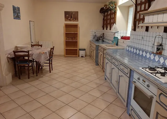 度假居 Familial Avec Jardin, Cheminee Et Equipements Bebe - Bellevigne, Charente - Fr-1-653-149